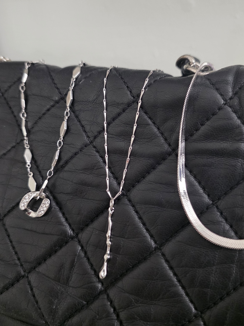 Drip Pendant on Fine Link Chain Necklace - Picture 2 of 5
